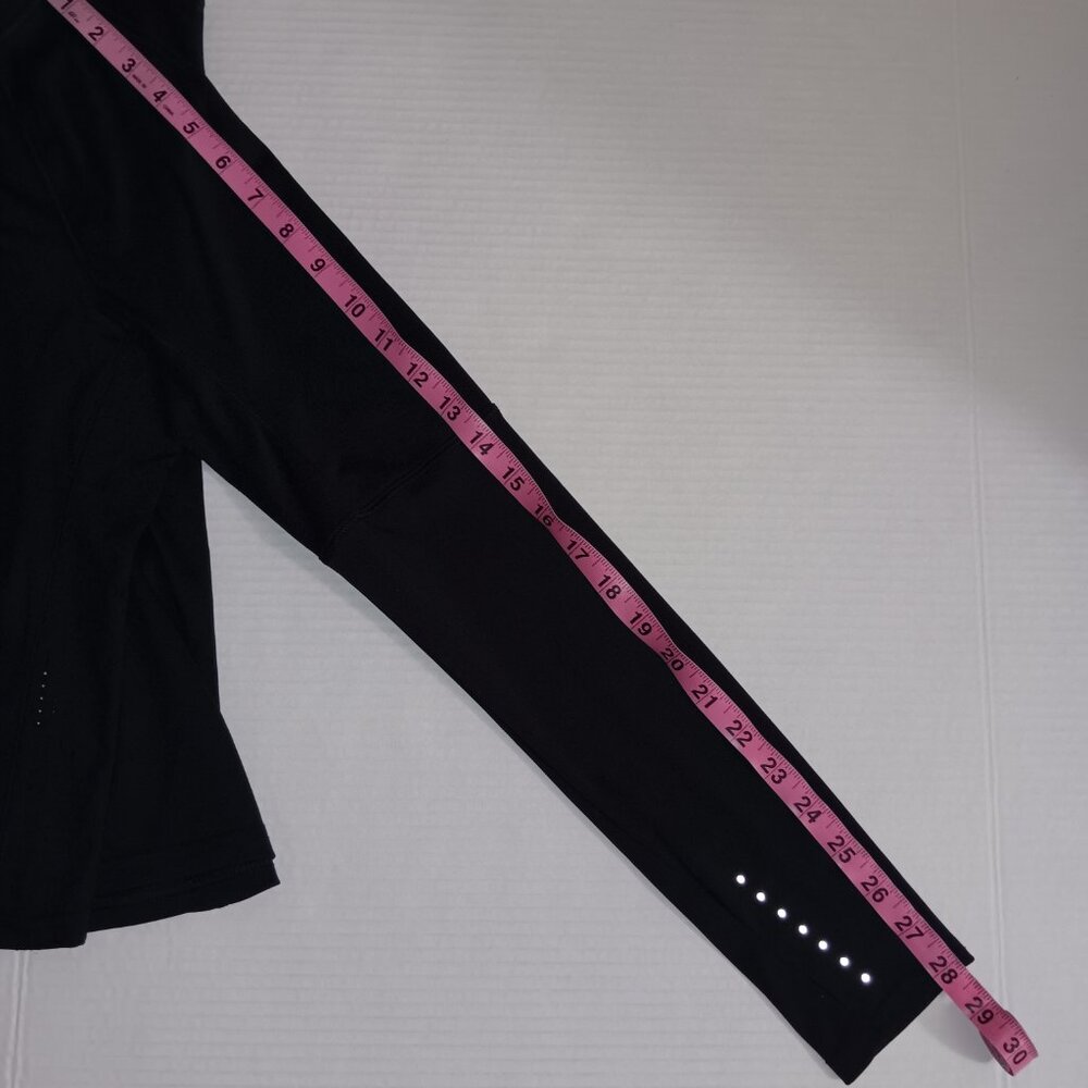 LAYER 8 MESH SIDES THUMB HOLES ACTIVE TOP - Picture 4 of 12